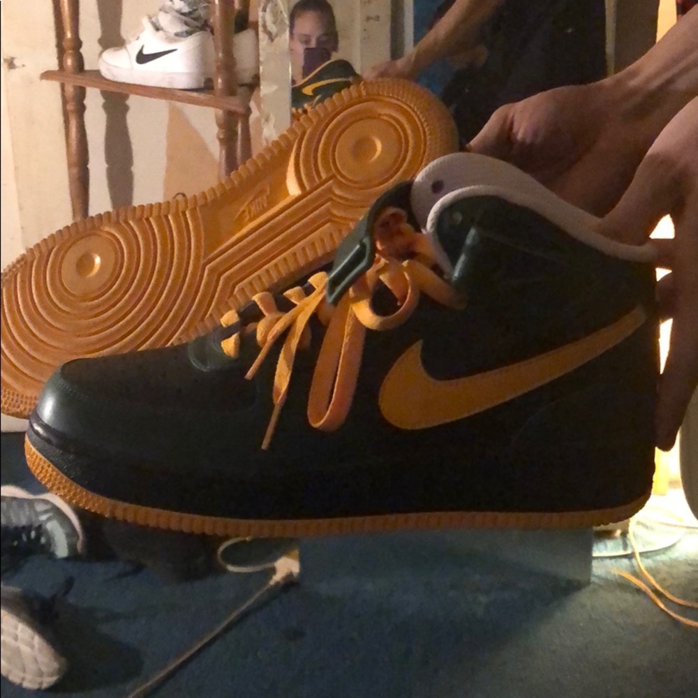 Nike shoes